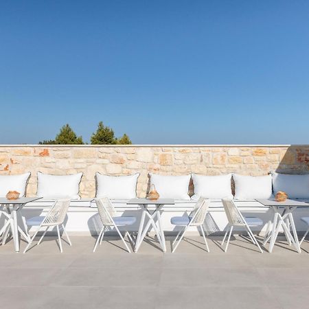 Anna Mare Luxury Apartments Afytos Esterno foto