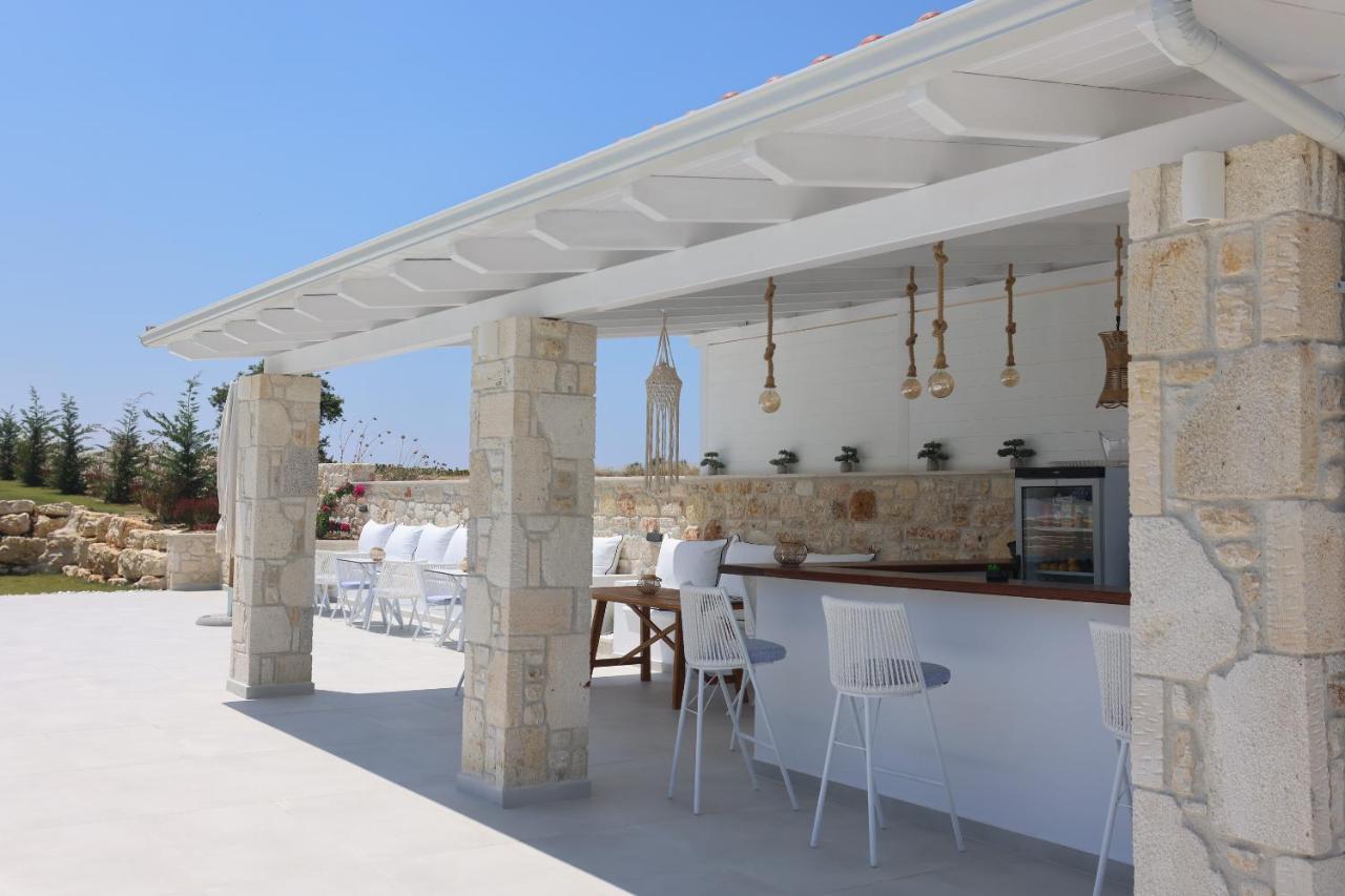 Anna Mare Luxury Apartments Afytos Esterno foto