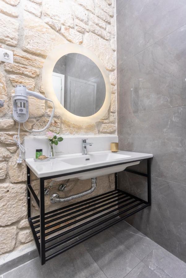 Anna Mare Luxury Apartments Afytos Esterno foto