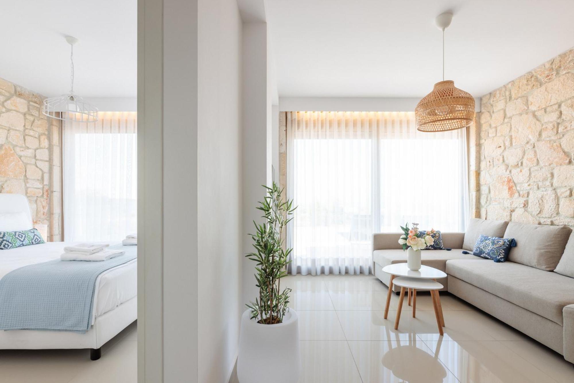 Anna Mare Luxury Apartments Afytos Esterno foto